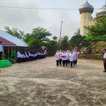 Upacara Bendera dan Penyerahan Tropi