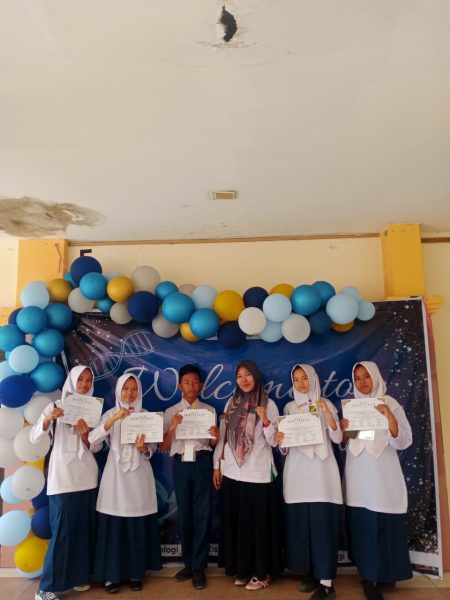 Siswa MTsN 13 Tanah Datar Ikuti Lomba Biologi (LOBIS) di UIN Mahmud Yunus Batusangkar